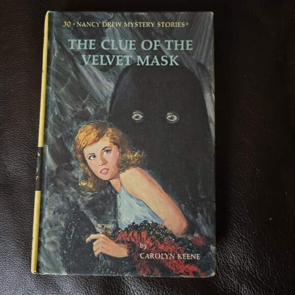 Nancy Drew: The Clue of the Velvet Mask by Carolyn Keene. 1969 hardcover book. - Picture 4 of 6